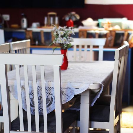 Sunset Hostel Shkoder Bagian luar foto