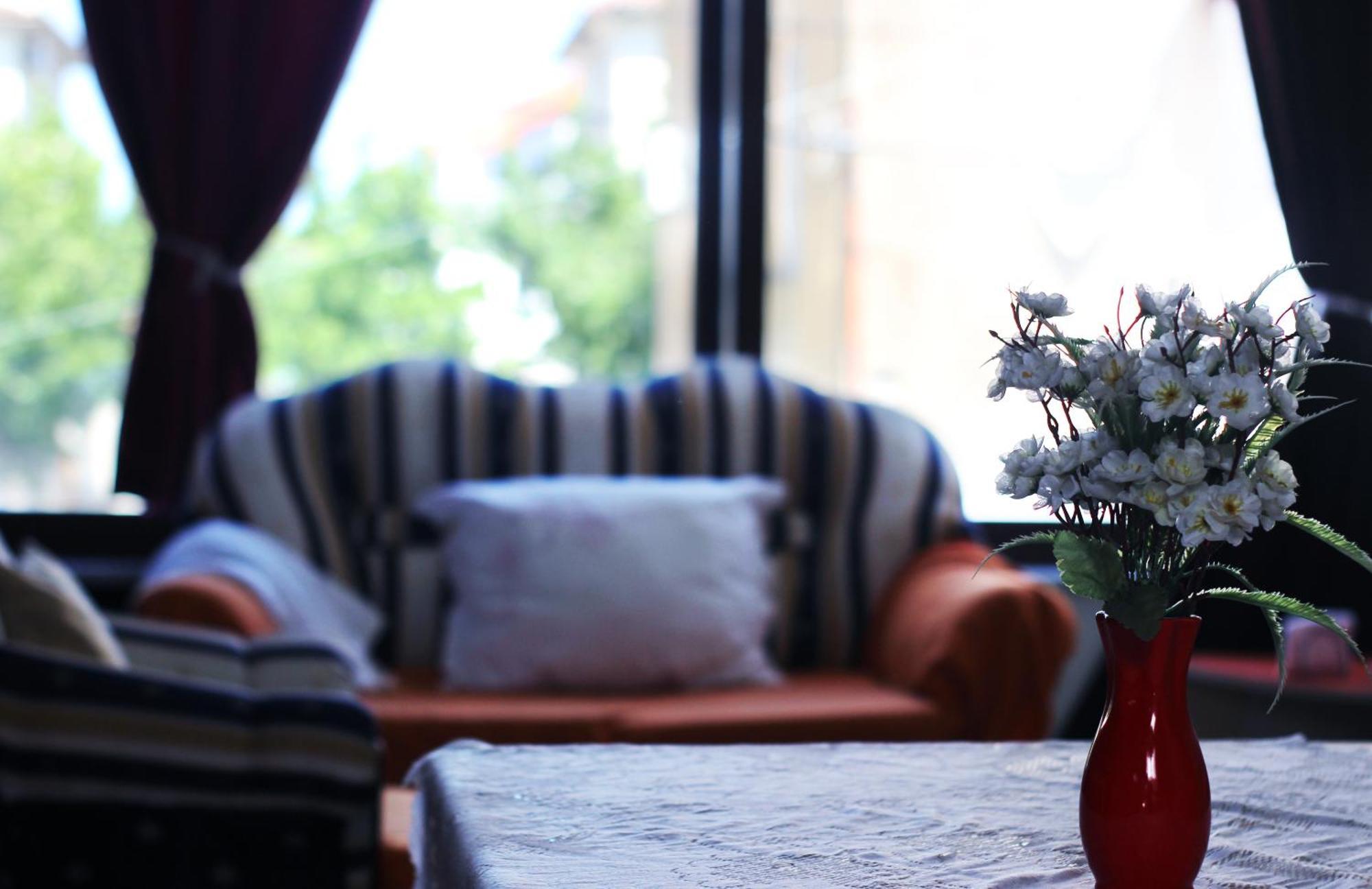 Sunset Hostel Shkoder Bagian luar foto